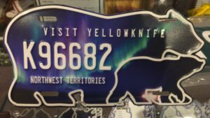 人生で一度は見てみたいオーロラが高確率で見れる場所