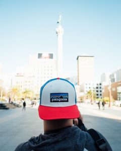 アウトドアブランドで大人気のパタゴニア製品を格安で購入する方法