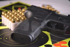 アメリカの駐在員は銃は買えるのかどうか調べてみたら？予想外の結果に。。
